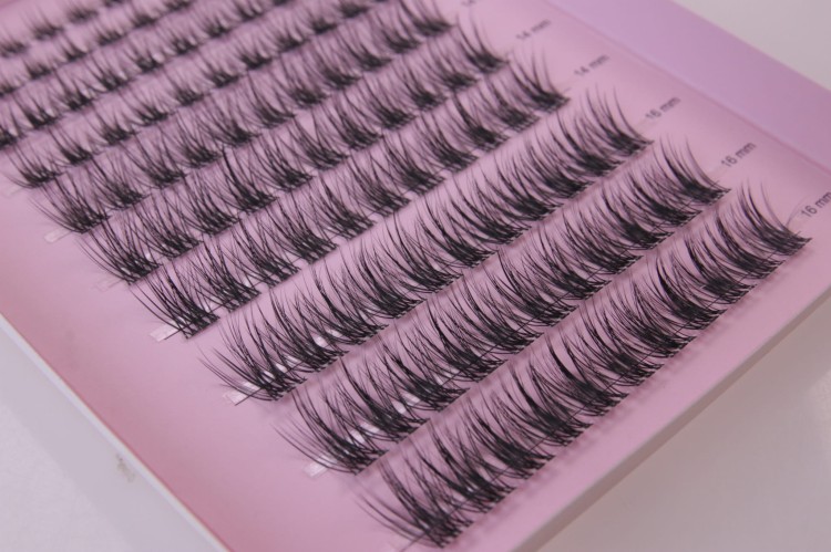 Kępki rzęs Lash Me Up! Aurora 8-16 mm Queen Size Box 120 sztuk rzęsy bondingowe